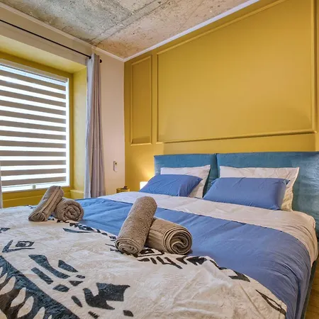 Michael's - 2 Bedroom By Solea Homes *