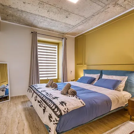 Michael's - 2 Bedroom By Solea Homes Appartement *