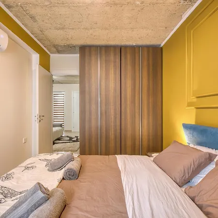 Michael's - 2 Bedroom By Solea Homes Appartement