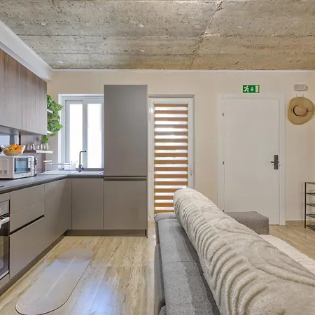 Michael's - 2 Bedroom By Solea Homes *