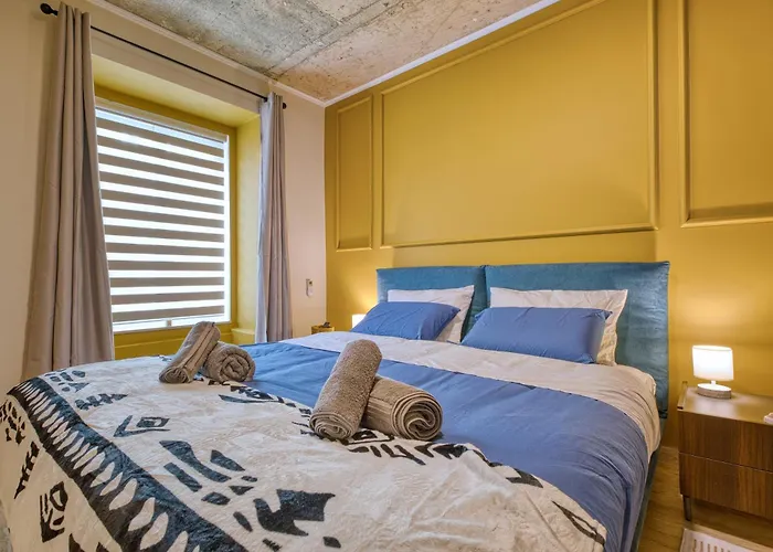 Michael's - 2 Bedroom By Solea Homes *