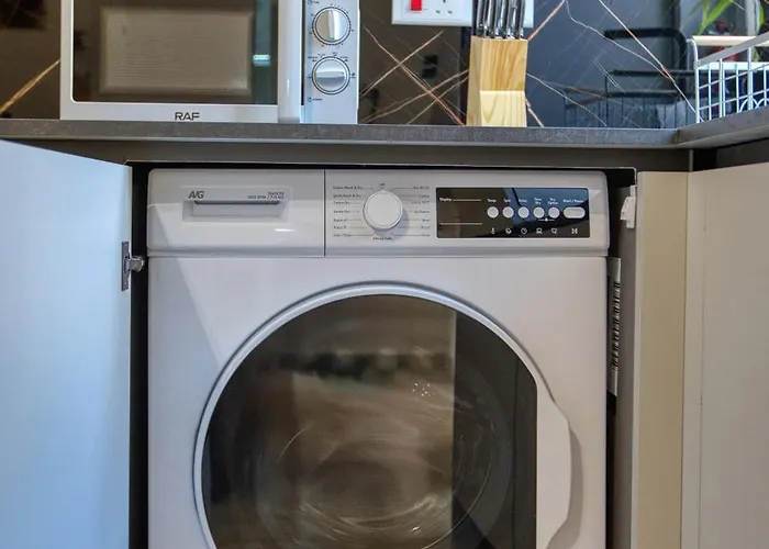 Michael's - 2 Bedroom By Solea Homes *