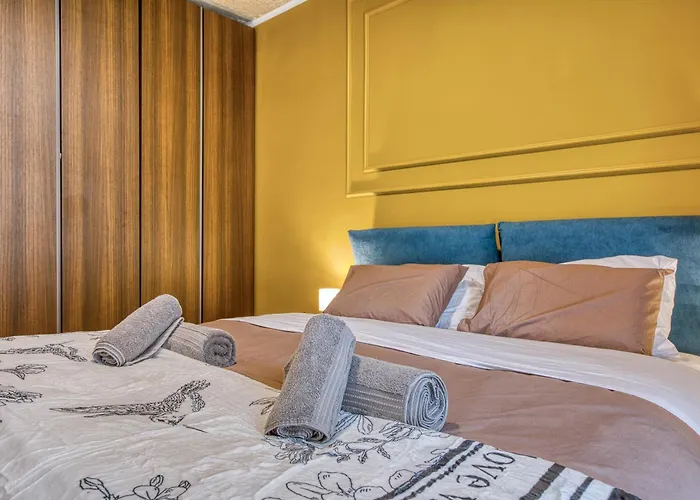 Michael's - 2 Bedroom By Solea Homes * 斯利马